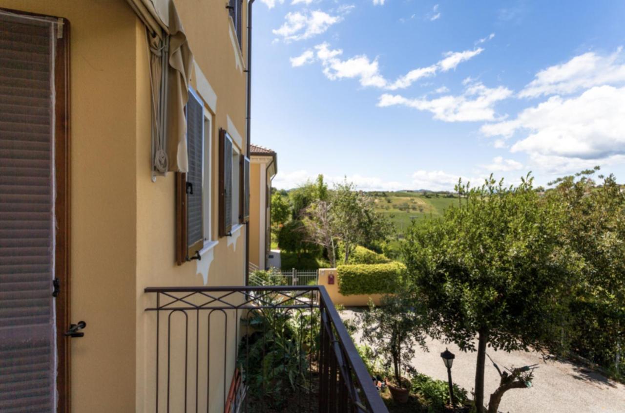 Relax In Collina Apartment Misano Adriatico Ngoại thất bức ảnh